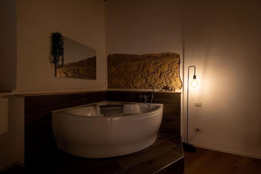 L'Antica Voltina Apartment เน็ตตูโน ภายนอก รูปภาพ